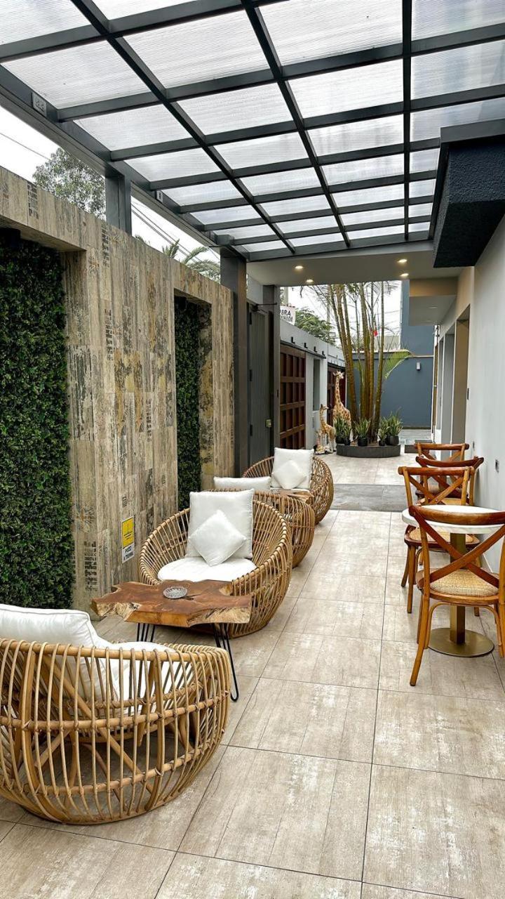 Serenzza Hotel Lima Exterior photo